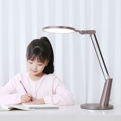 Yeelight智能LED护眼台灯Pro 小米生态链下的无蓝光护眼阅读体验